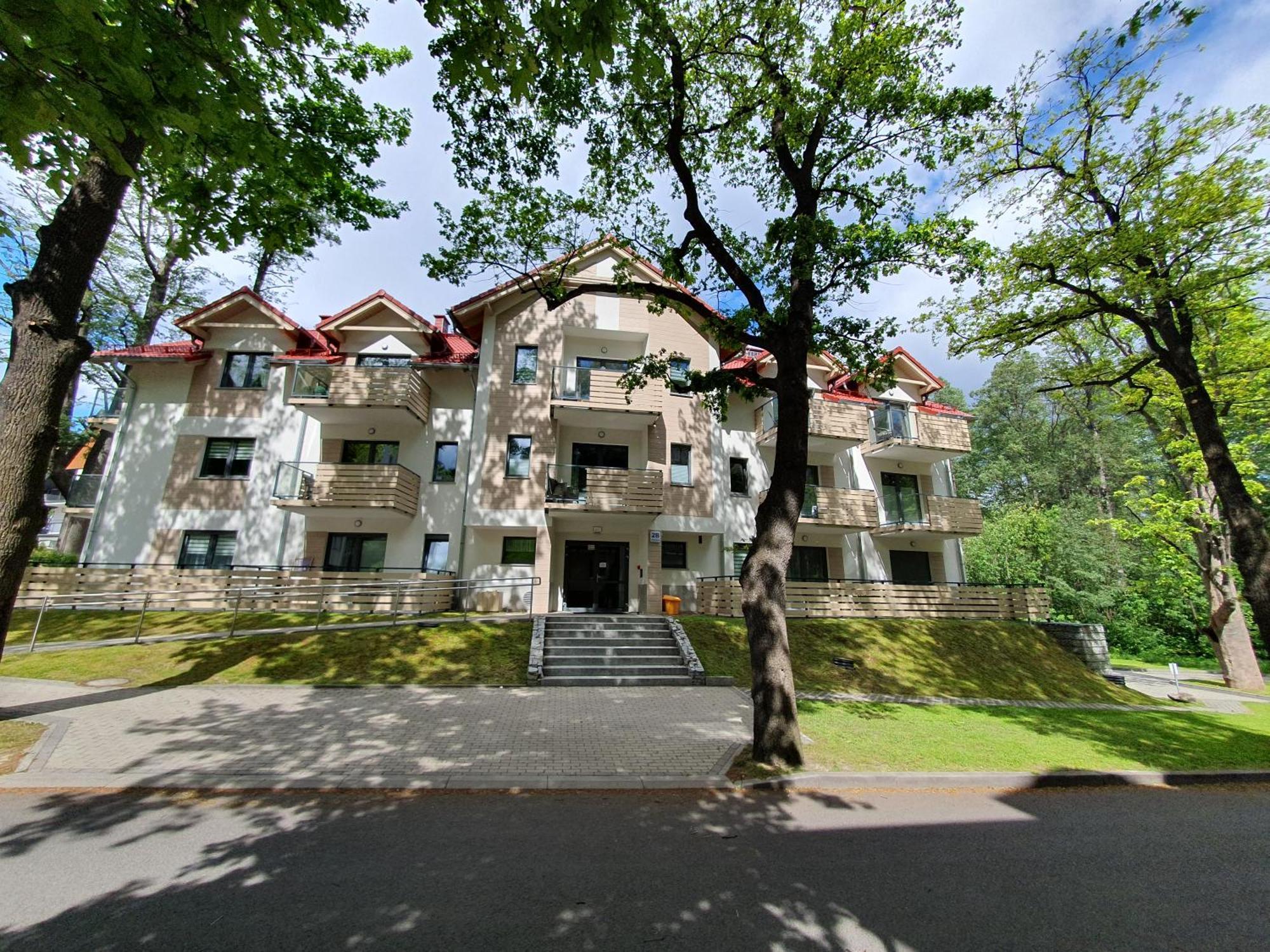 Apartamenty Sun&Fun Rezydencja Pod Debami Nad Lomnica 1B I 2B- Blisko Centrum I Sklepow W Otoczeniu Zieleni Karpacz Chambre photo